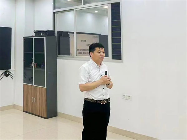 星欧项目总监涂亚清老师致辞